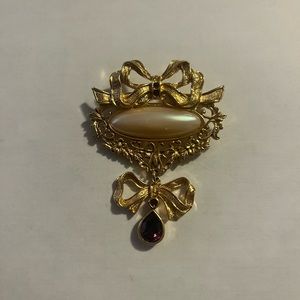 Vintage GP Broach